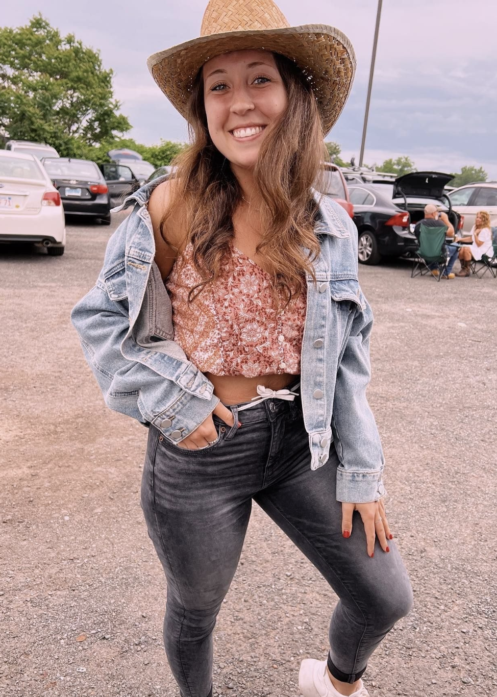Shy College Girl Lauren #EZkODFTb