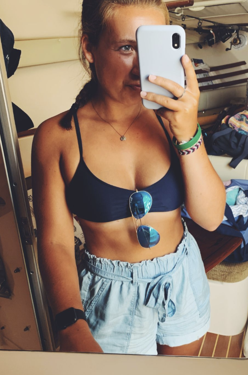Shy College Girl Lauren #qJG9xdfO