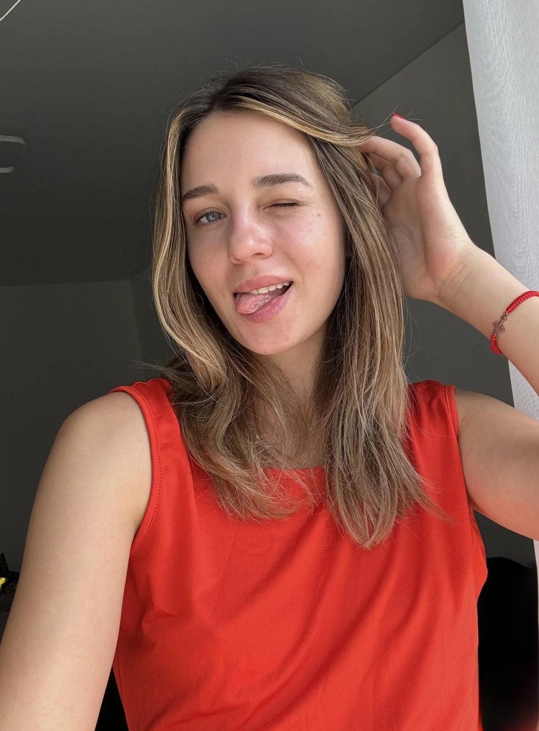 Absolutely Beautiful Slut #dPS1OHgU