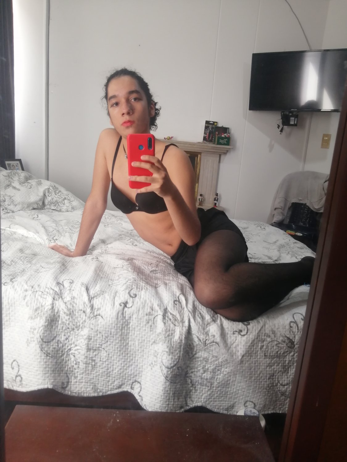 Little Colombian Sissy Luisa wants to be a sexytoy for men - X: @sissyovalle - #xlywCCjA
