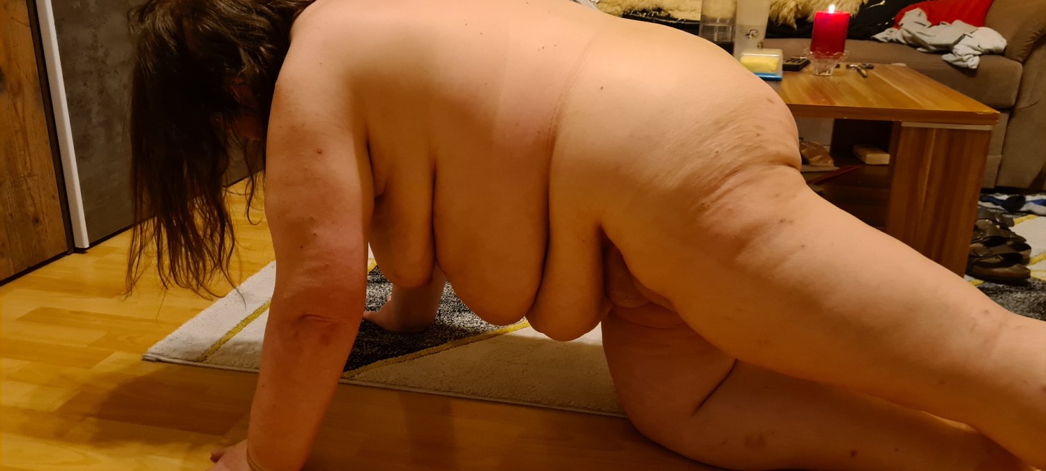 BBW MOM REBLOG #8lXAVxBj