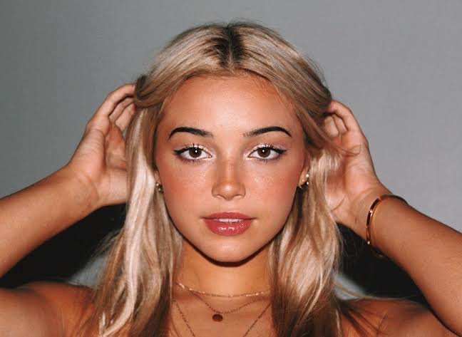 Livvy Blacked #bIXeNlzC