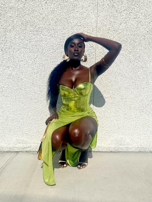 GwuYPp2XgAAr_QS #1mqQtwgd